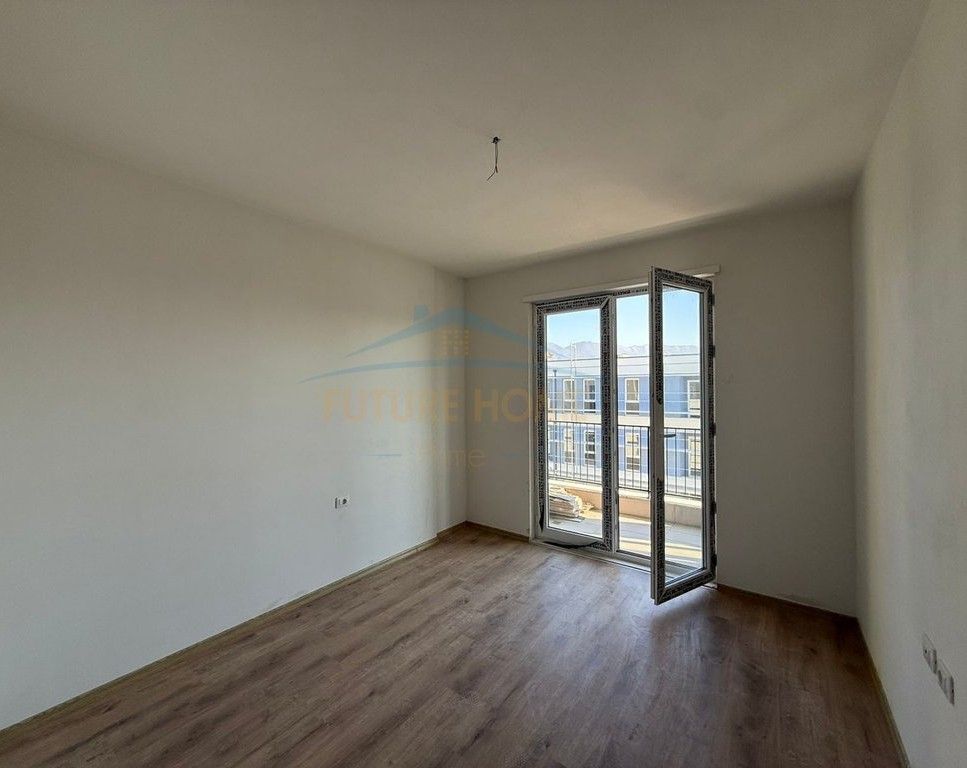 In vendita, Appartamento 2+1, Univers City, Tirana