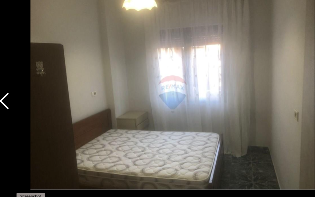 Apartment for rent 1+1 at Komuna e Parisit
