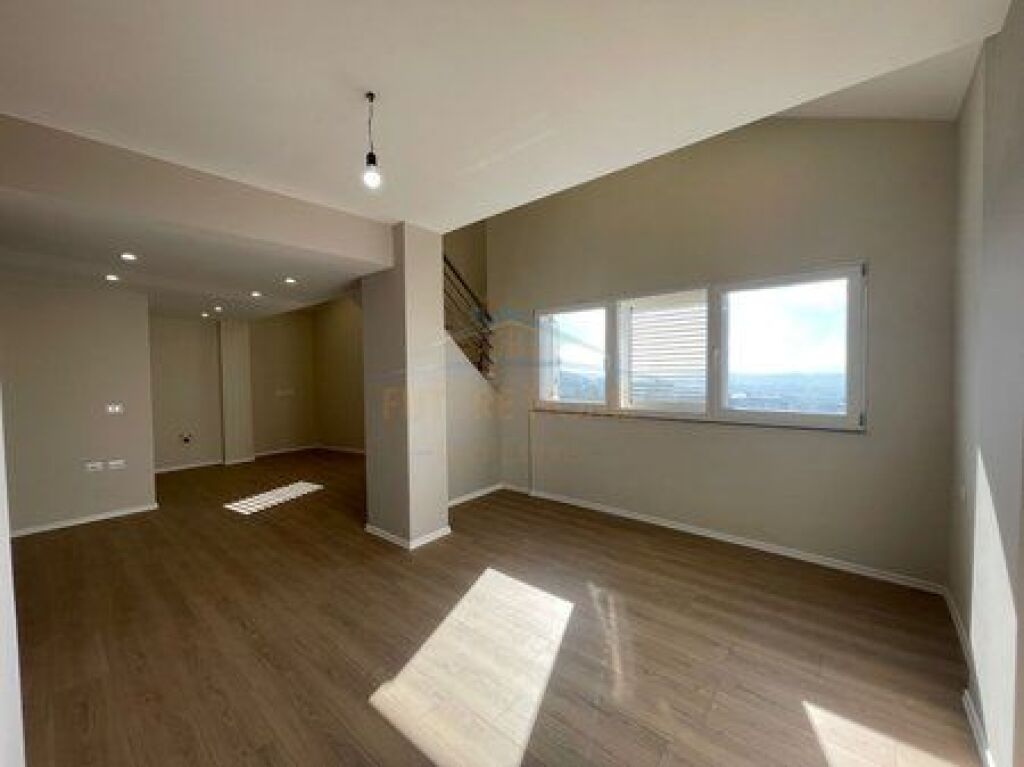 Shitet,Duplex 2+1,Fresk