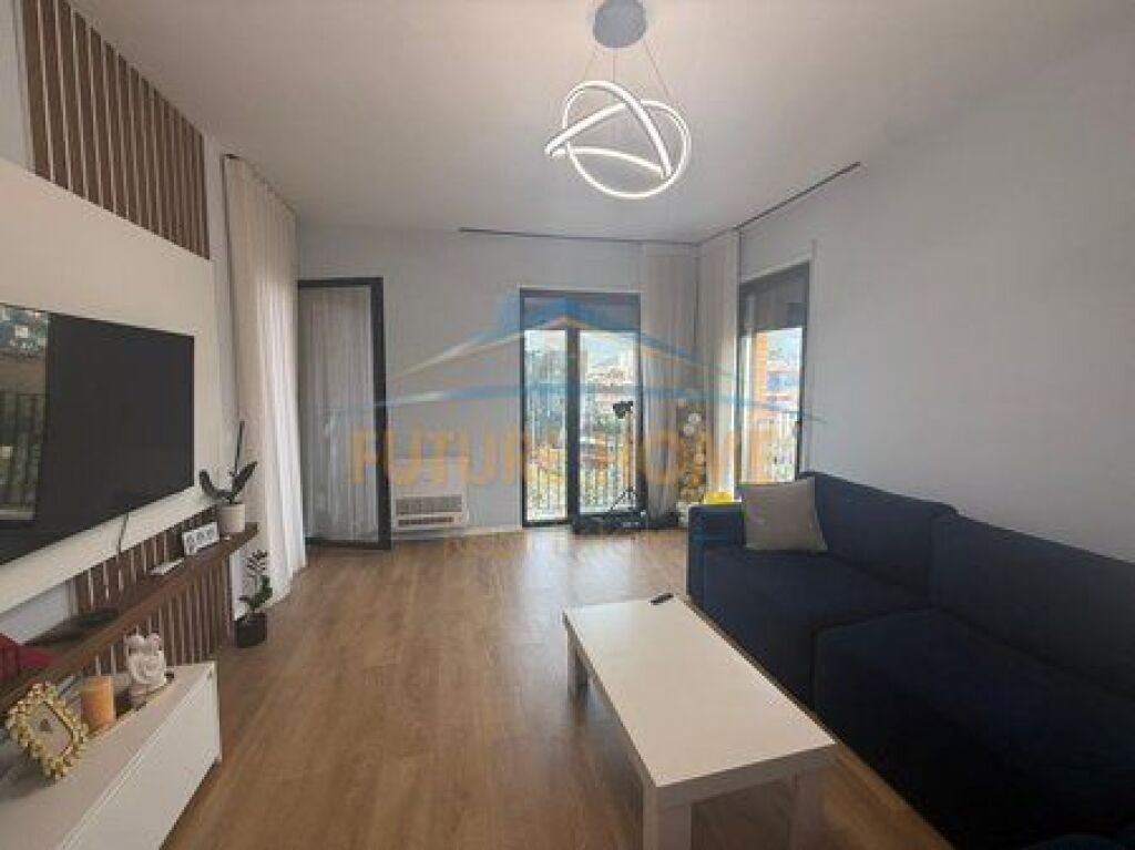 In vendita, Appartamento 1+1, Porcellana, Tirana.