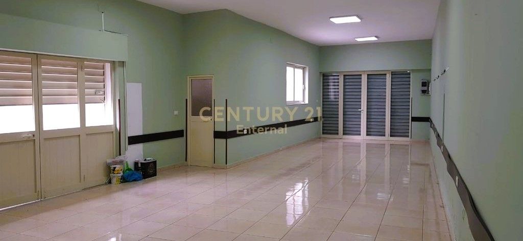 Bardhyl Street - Shop for Rent 100m2 Ground Floor