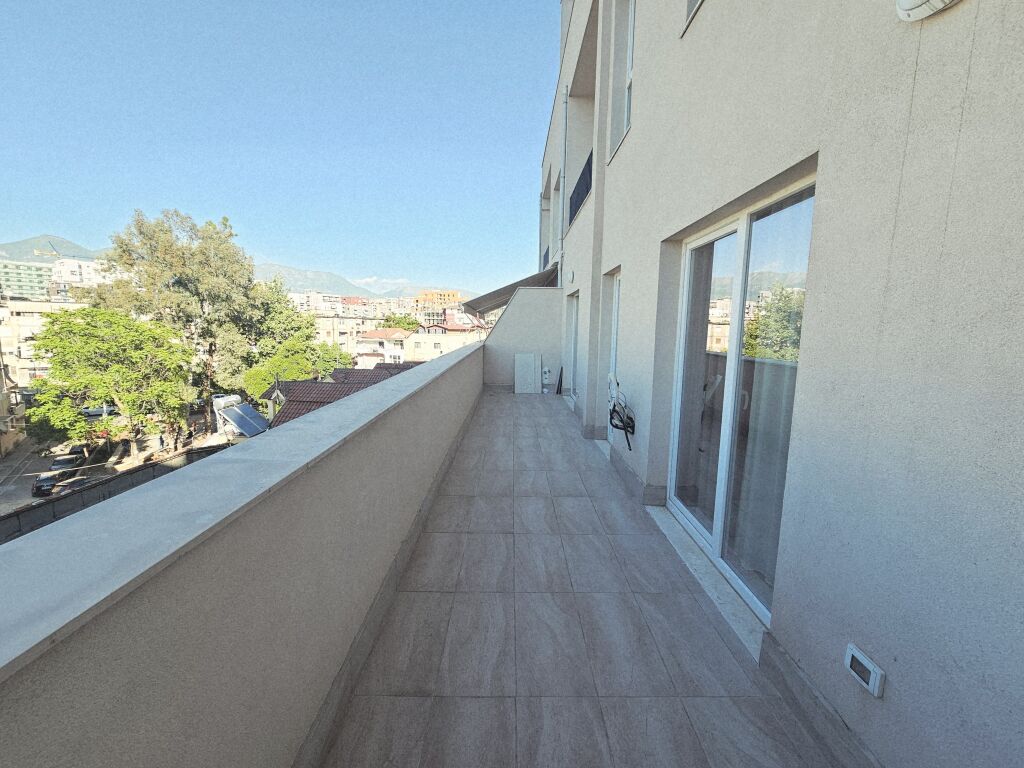 Apartment 2+1 for rent, at Kupola