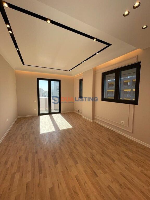 We rent office space, Square 21