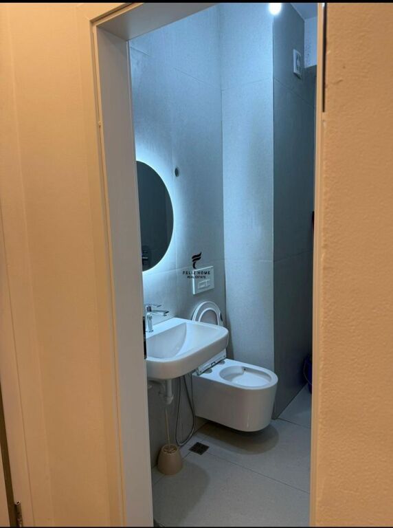 APARTAMENT ME QERA 1+1 ALI DEM 45.000 LEKE FH-72201