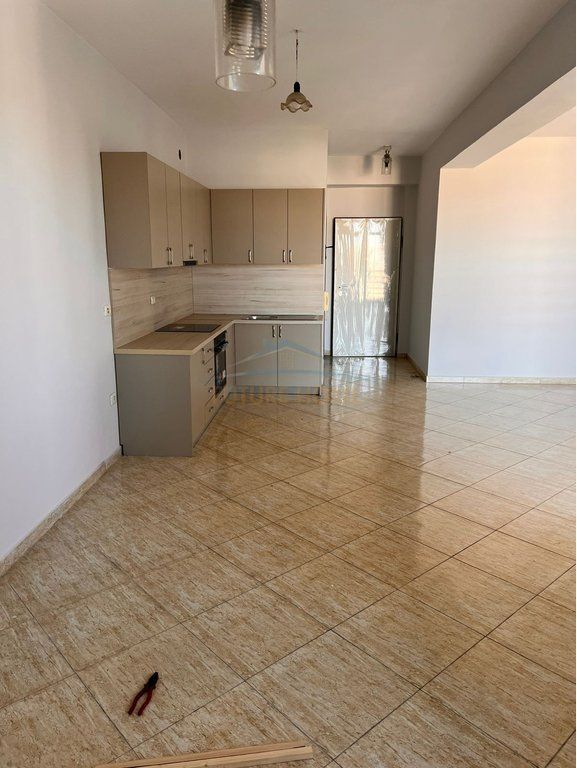 Rent, Apartment 2+1+2, Kavaja Street
