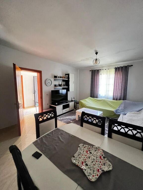 SHITET SHTEPI PRIVATE PRANE HOTEL DELTA, AUTOSTRADA DURRES-TIRANE