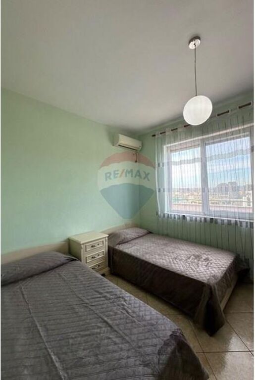 Apartament 3+1+2+Parkim me qera Kopshti Zoologjik