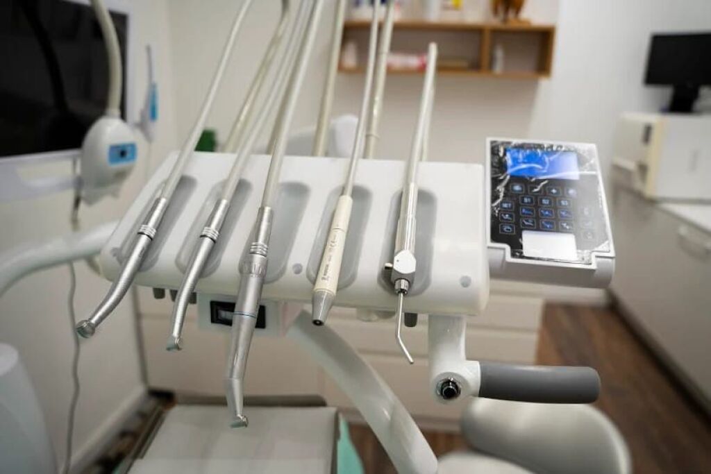 Clinica dentale in affitto vicino a Via Kosovareve!