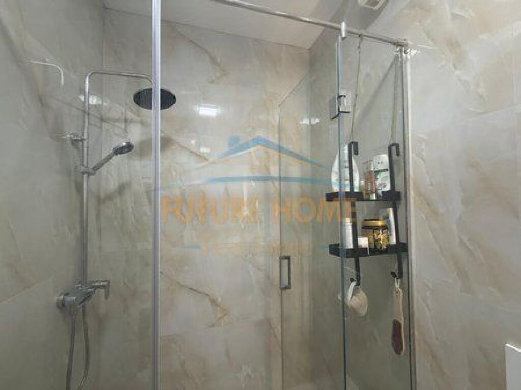 In vendita, Appartamento 1+1, Porcellana, Tirana.