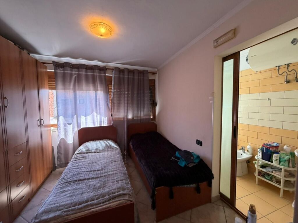 Apartament 3+1 per shitje tek Someg ne Myslym Shyri.