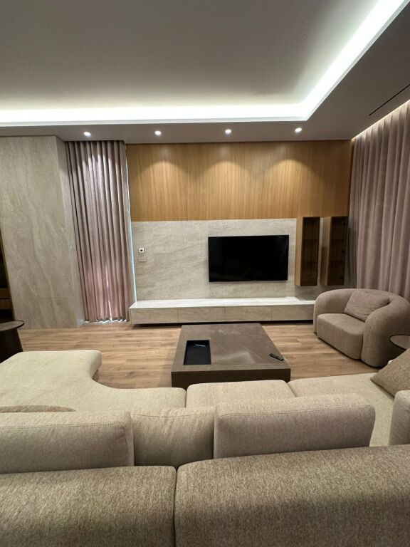 🏡 VILLA IN AFFITTO – RESIDENZA VICINO A TEG