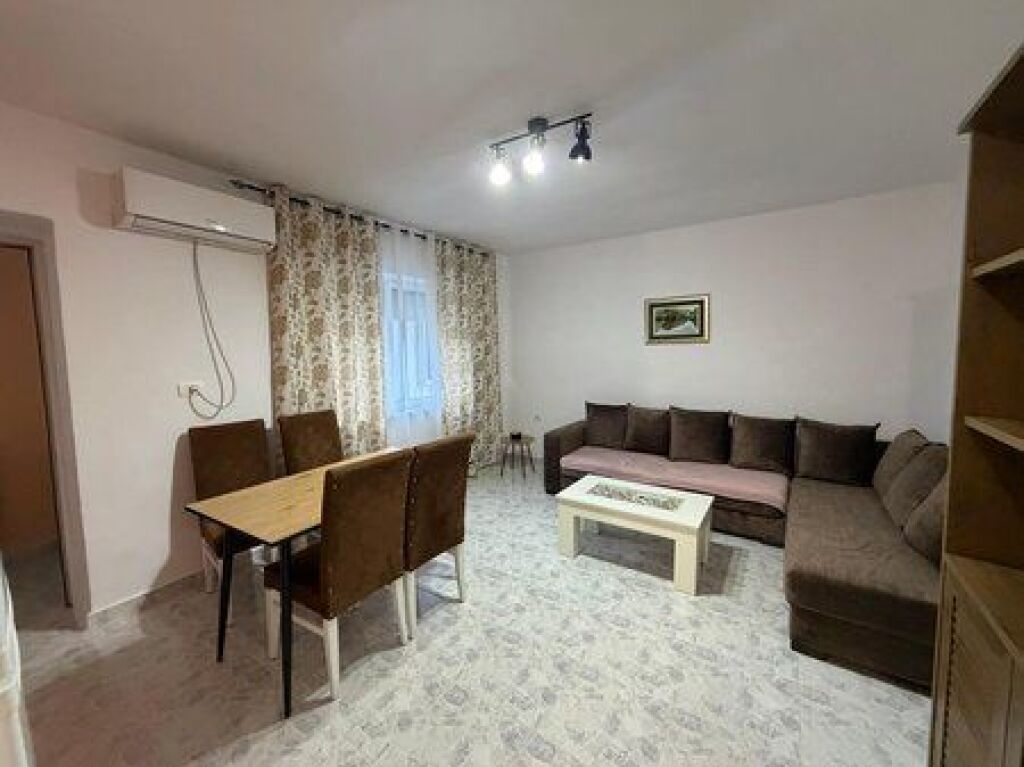 Affitto, Appartamento 1+1, Vasil Shanto, Tirana.