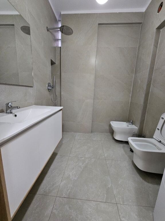 Apartment 2+1 for sale at Mine Peza