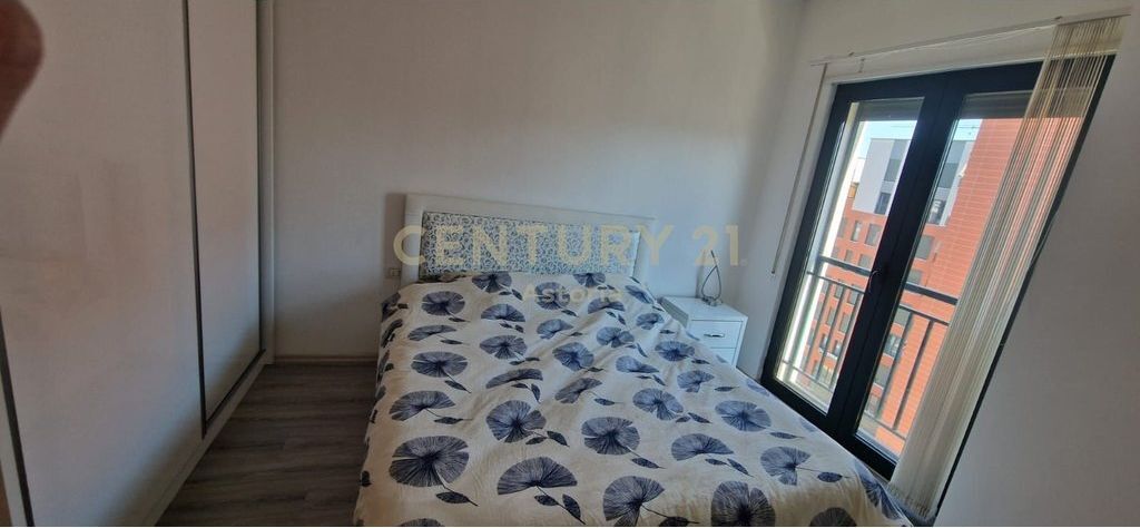 Jepet me qira apartament 3+2+post parkimi tek Green City ne Astir! 800 € /Muaj