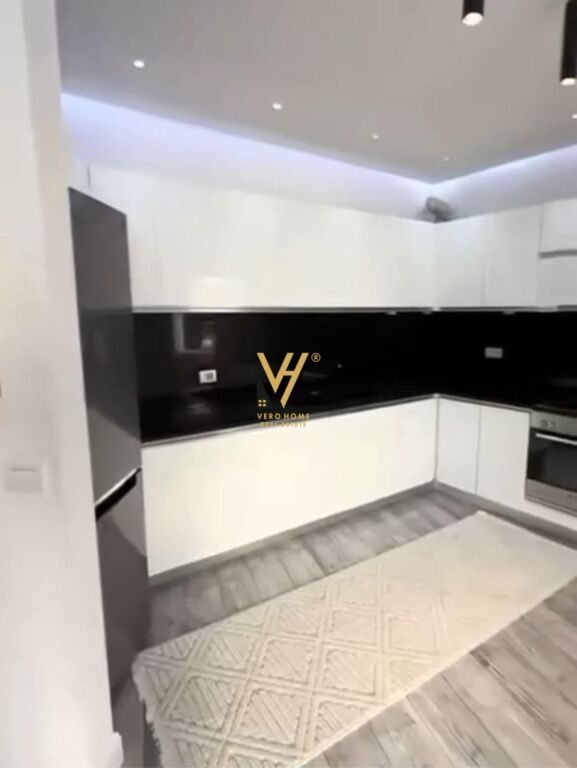 VENDESI APPARTAMENTO 2+1+BLK A ASTIR, FRATARI 144.000 EURO