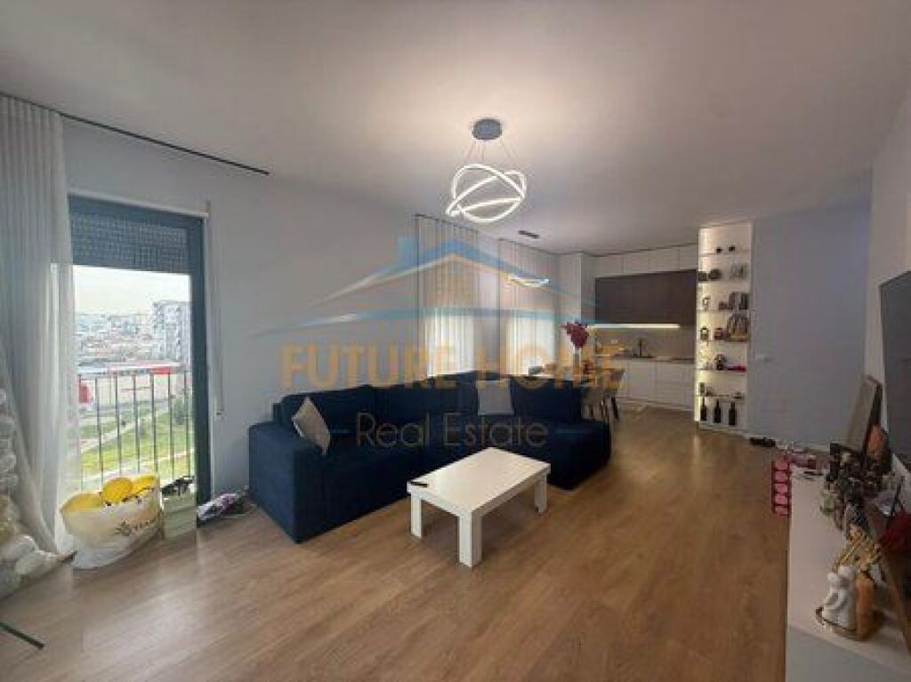 In vendita, Appartamento 1+1, Porcellana, Tirana.