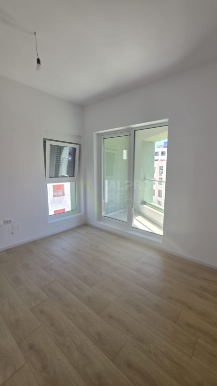 apartment 2+1 for rent, 400 thousand lek, 6th floor, contact, ali demi