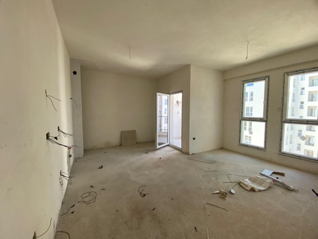 Shitet apartament 1+1 Astir