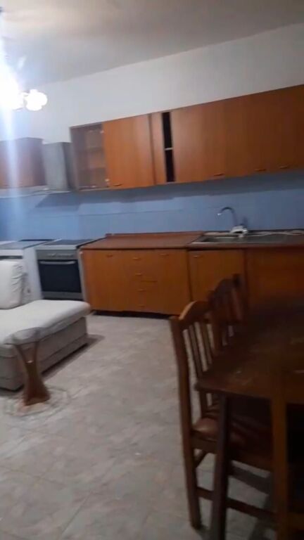 APARTAMENT 1+1 ME QERA NE PORCELAN