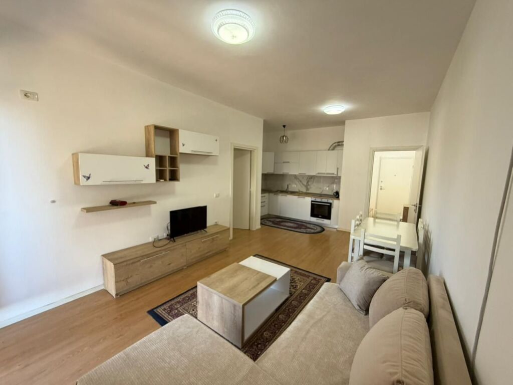 🏡 Appartamento 1+1 in affitto a 📍 5 Maji 💰 Prezzo: 55.000 lek/mese
