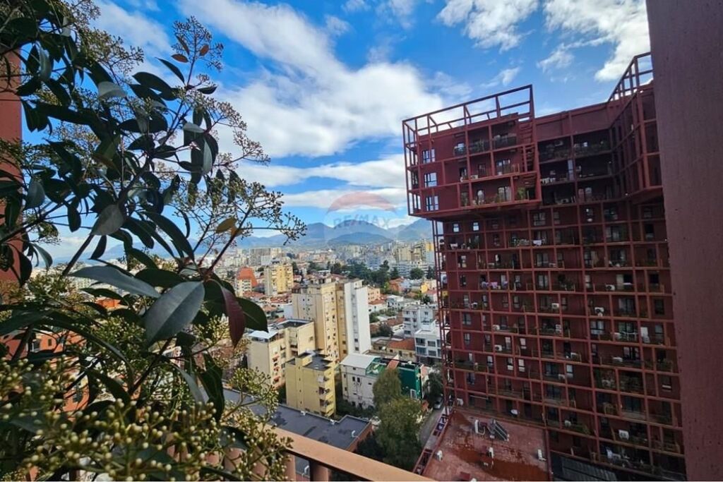 Apartament 1+1 me qira + parkim te Sima Com