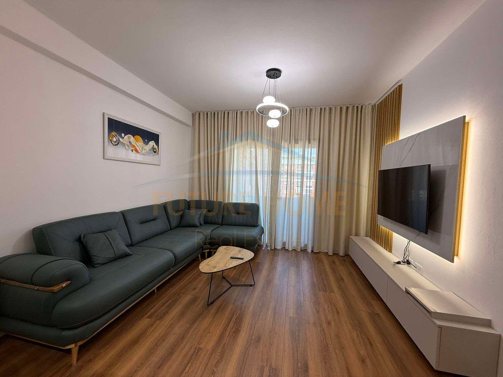 Rent, Apartment 2+1+2, Unaza e Re.