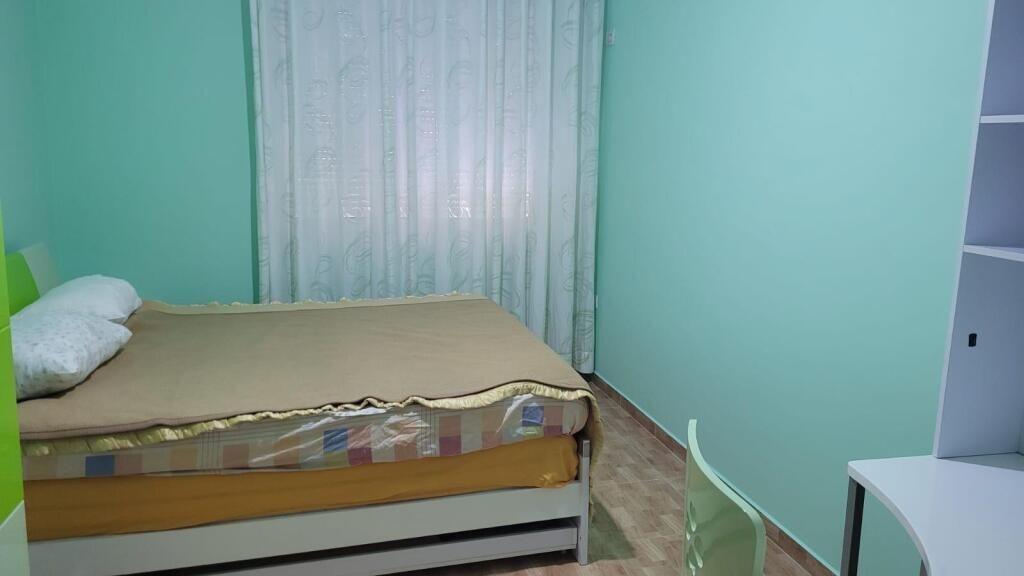 Apartament 2+1 me qira ne Fresk