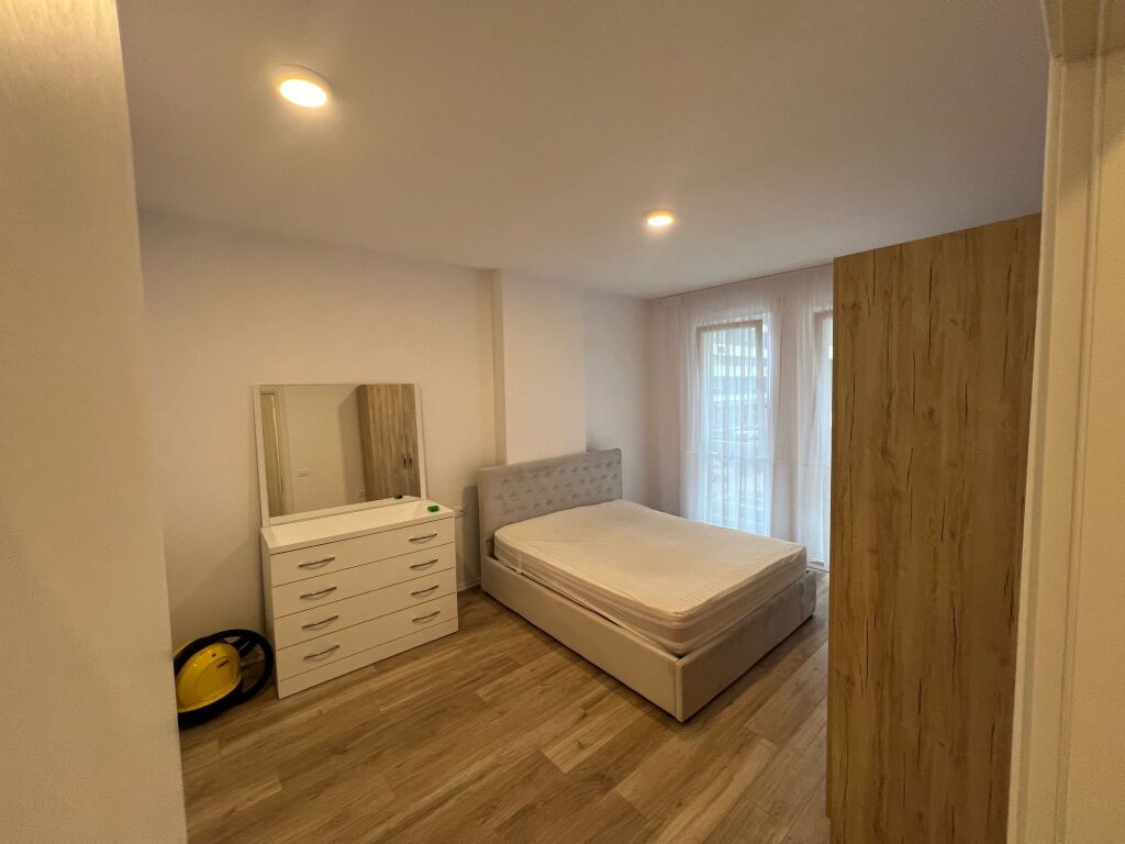 Univers City- apartment for rent (business use only)