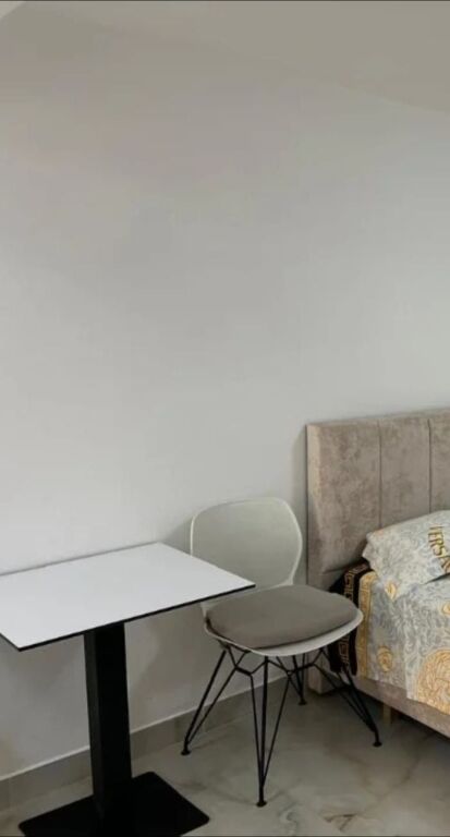 STUDIO APARTMENT 200 EURO.STUDENT CITY