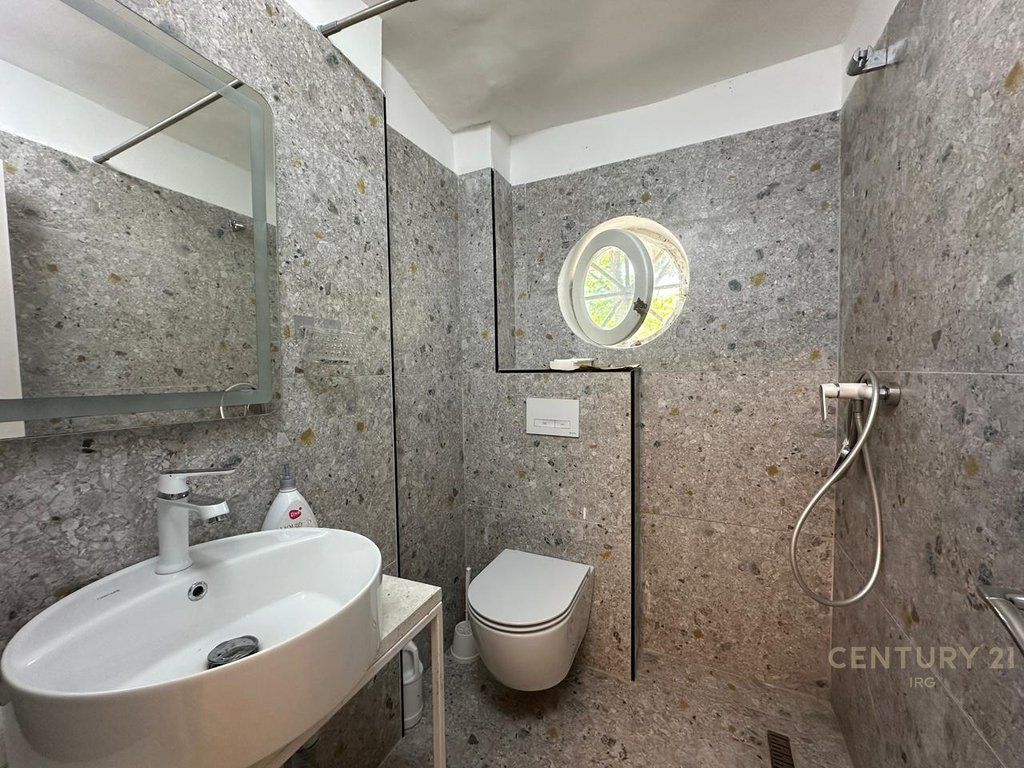 APARTAMENT 1+1 ME QIRA NE ZOG TE ZI!! 600 € /Muaj