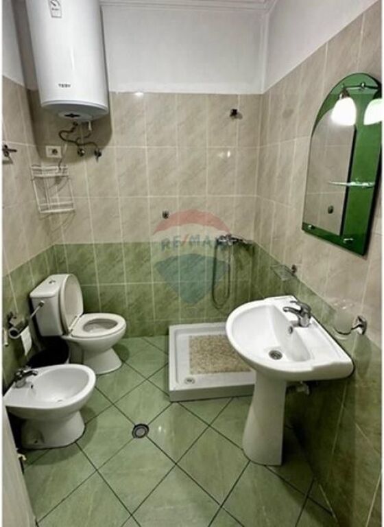 Apartament - Për Shitje