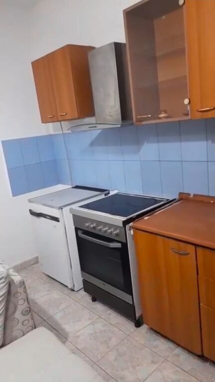 APARTAMENT 1+1 ME QERA NE PORCELAN