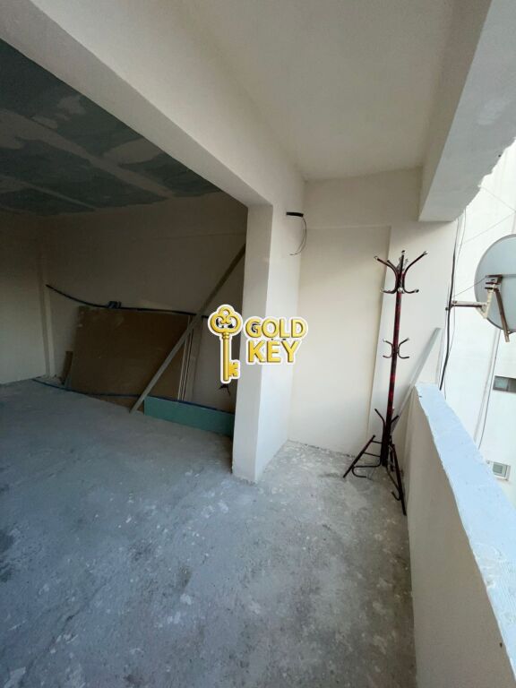🏡 SHITET APARTAMENT 2+1 NË QENDËR, PRANË BLUE STAR – DURRËS