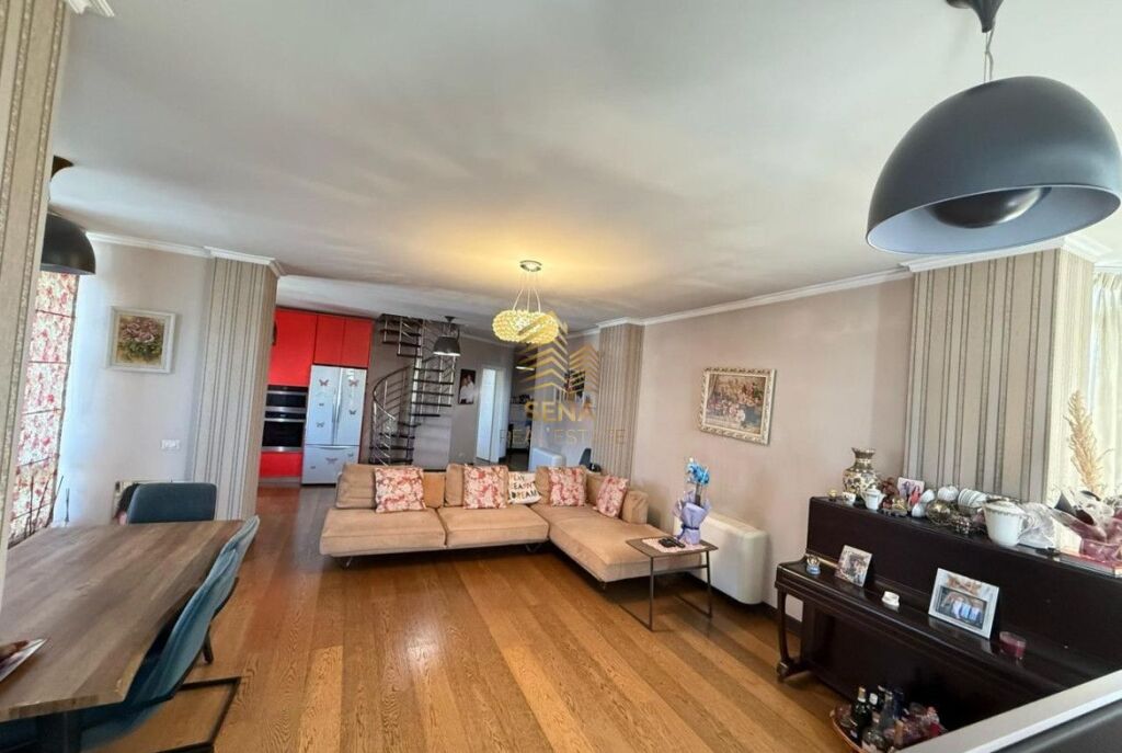 Shitet, Apartament 2+1, Rruga e Kavajes, 206,000 Euro