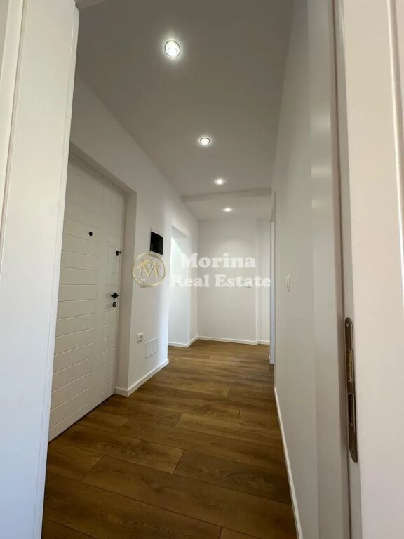 Shitje | Apartament 2 + 1 | Ish Stacioni i Trenit | 193000 €