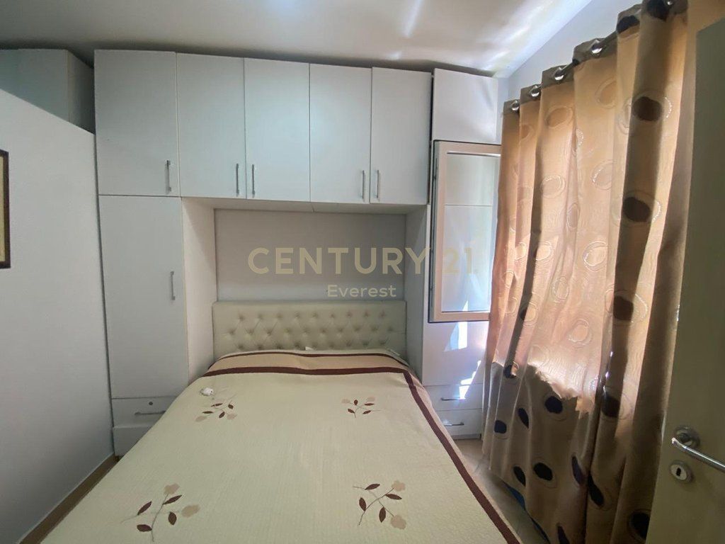 RESTORANT FRESKU, SHESIM APARTAMENT 2+1 ME VERANDE 130,000 € Sip. Totale  90m2