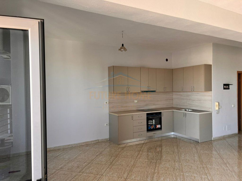 Rent, Apartment 2+1+2, Kavaja Street