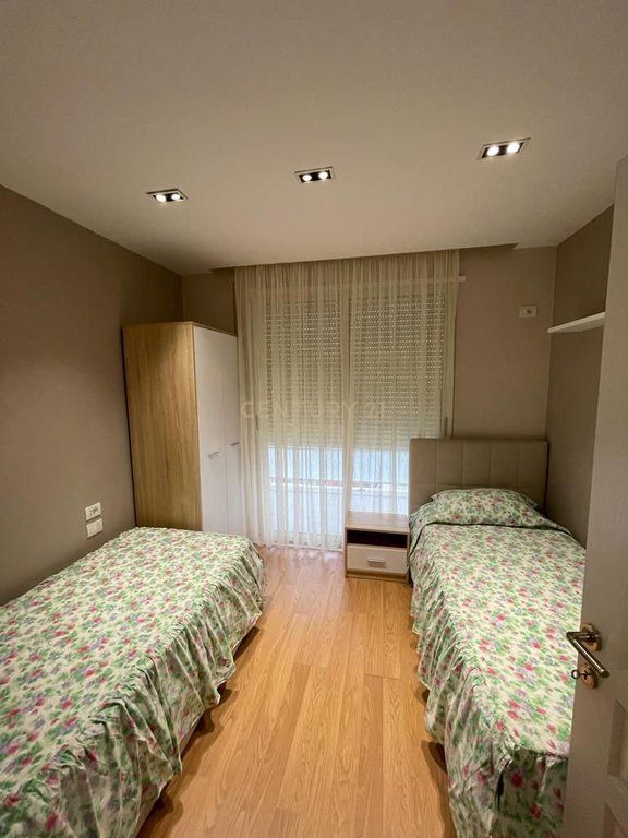 Apartment 2+1+Parking Space for rent at Golden Park, Kavajes Street