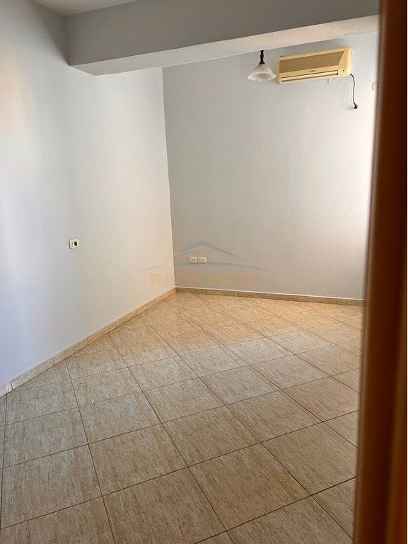 Rent, Apartment 2+1+2, Kavaja Street