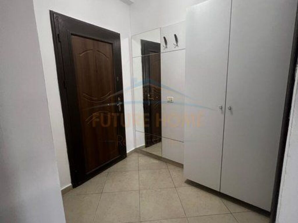 Shitet, Apartament 1+1, Unaza e Re, Tiranë