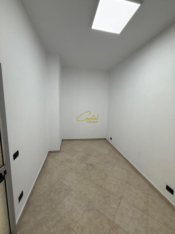 BUSINESS PREMISES FOR RENT 80 M2 MYSLYM SHYRI 96,000 LEKE
