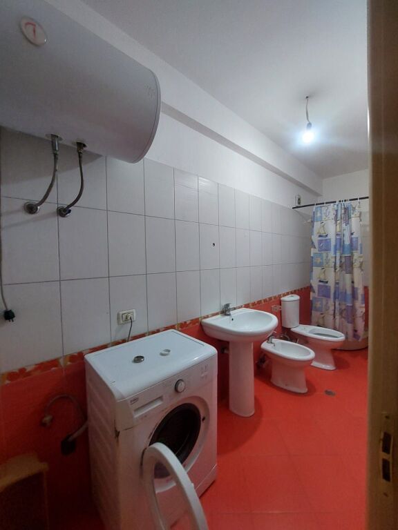 For rent furnished 2+1+2 apartment, at Vila L in Astir 40,000 leke/month