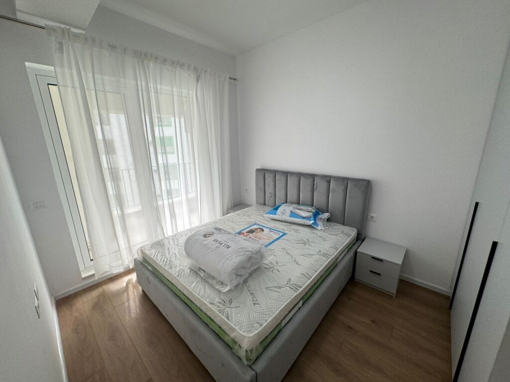 Apartament me qera 1+1  Rezidenca Kaimi  Kati 6 me ashensor  I sapomobiluar  Cmimi 42,000  leke