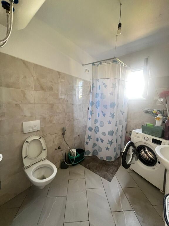 SHITET SHTEPI PRIVATE PRANE HOTEL DELTA, AUTOSTRADA DURRES-TIRANE