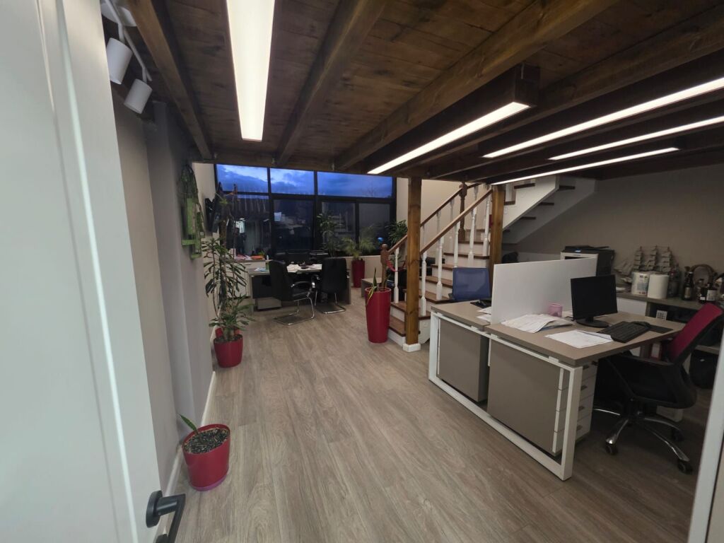 Duplex 1+1 for sale for residence or office – Yzberisht !