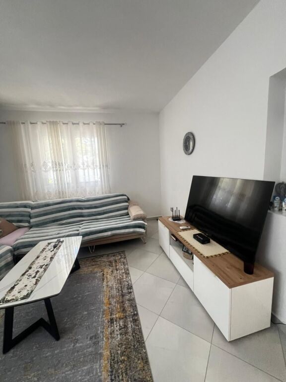 SHITET SHTEPI PRIVATE PRANE HOTEL DELTA, AUTOSTRADA DURRES-TIRANE