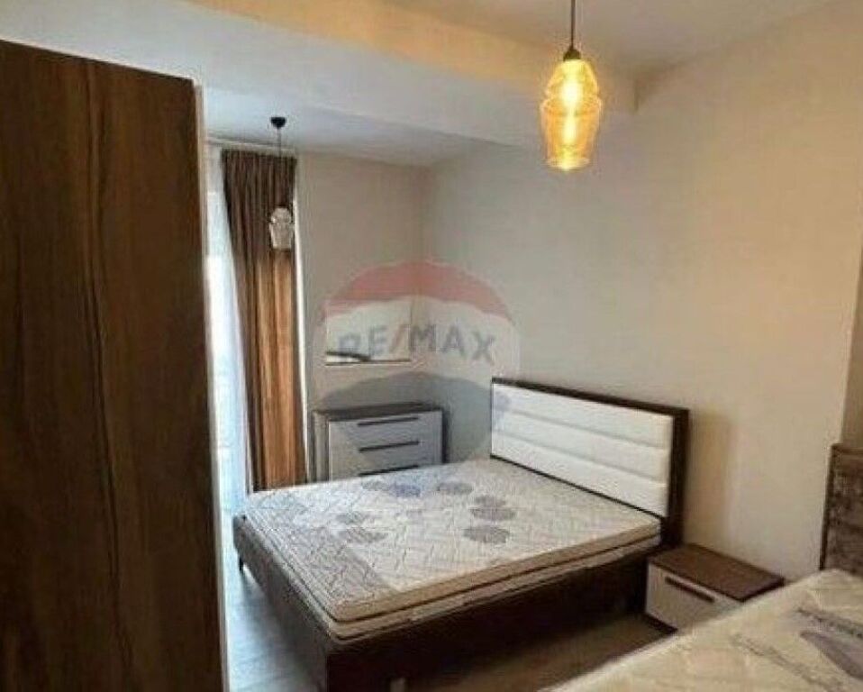 Jepet me qera Apartament 1+1 ne Xhamllik ID: 530361001-2033