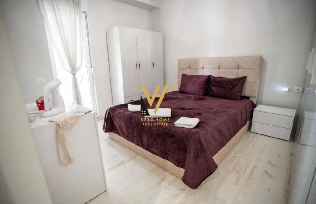 JEPET APARTAMENT 1+1+BLK ME QERA TE 21 DHJETORI 60.000 LEKE