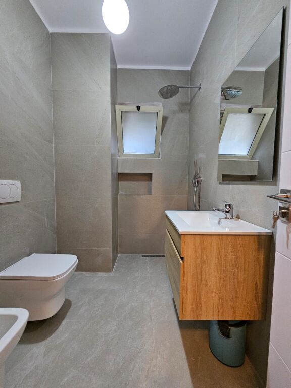 Apartment 1+1 for sale at Mine Peza