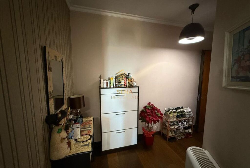 Shitet, Apartament 2+1, Rruga e Kavajes, 206,000 Euro